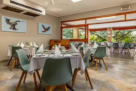 Wild Fig & Pool Deck Restaurant @ Hotel Numbi & Garden Suites